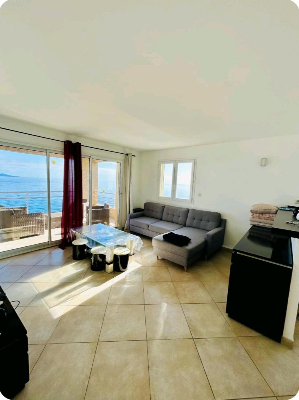 Appartement F3 Luri エクステリア 写真