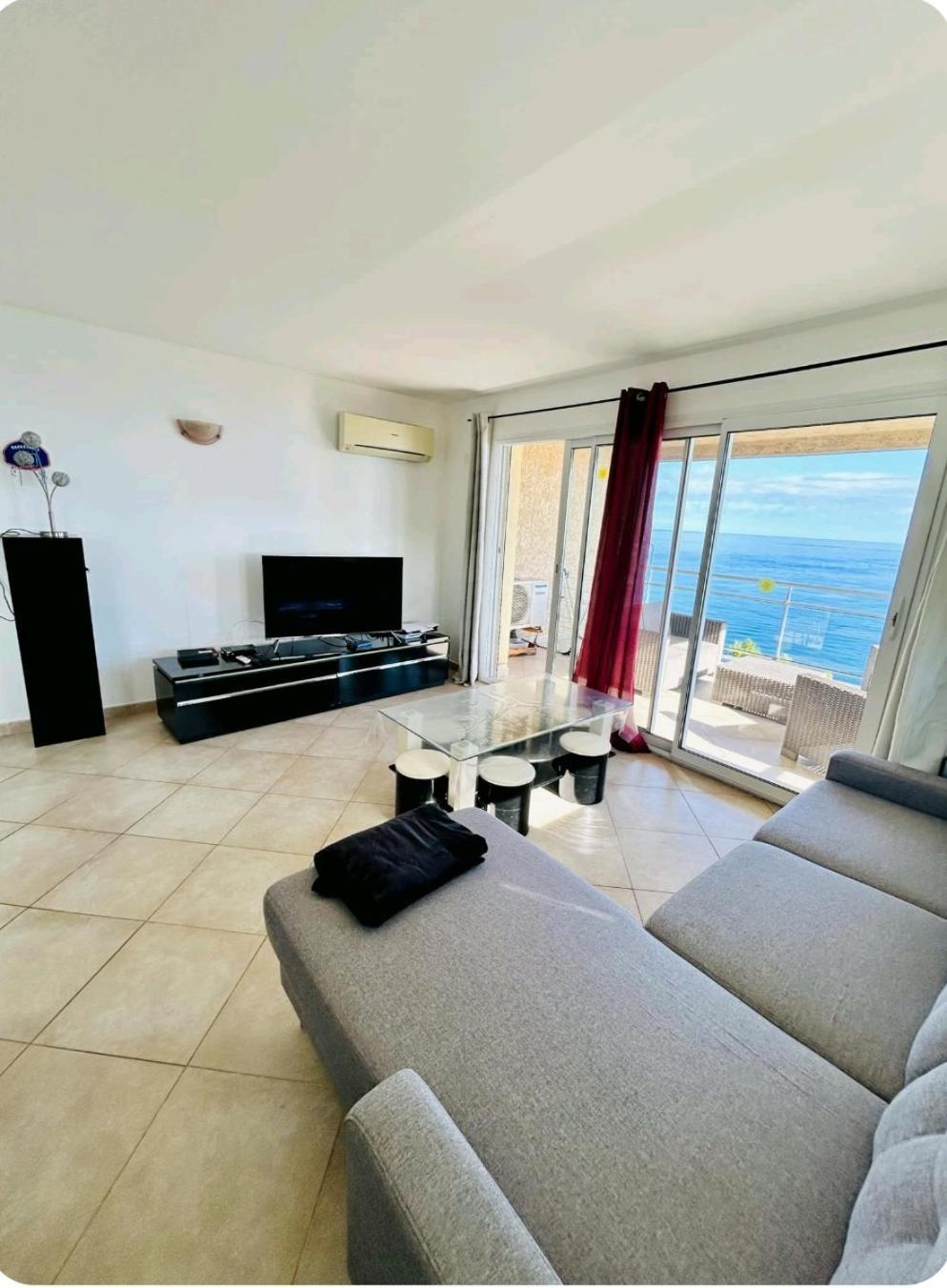 Appartement F3 Luri エクステリア 写真